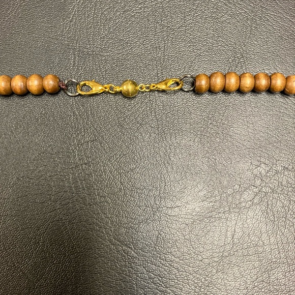 Wooden Bead Necklace - Picture 4 of 4